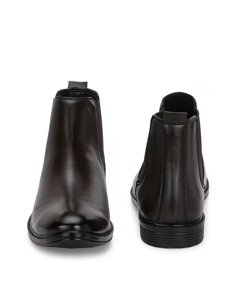 Men Chelsea Boots with Slip-On Styling