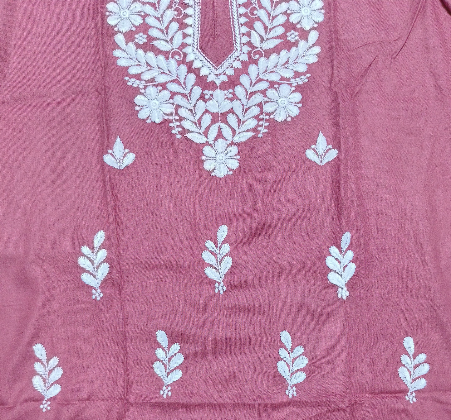 Mauve Cotton Short Chikan Kurti with White Floral Embroidery – Casual Ethnic Wear for Women