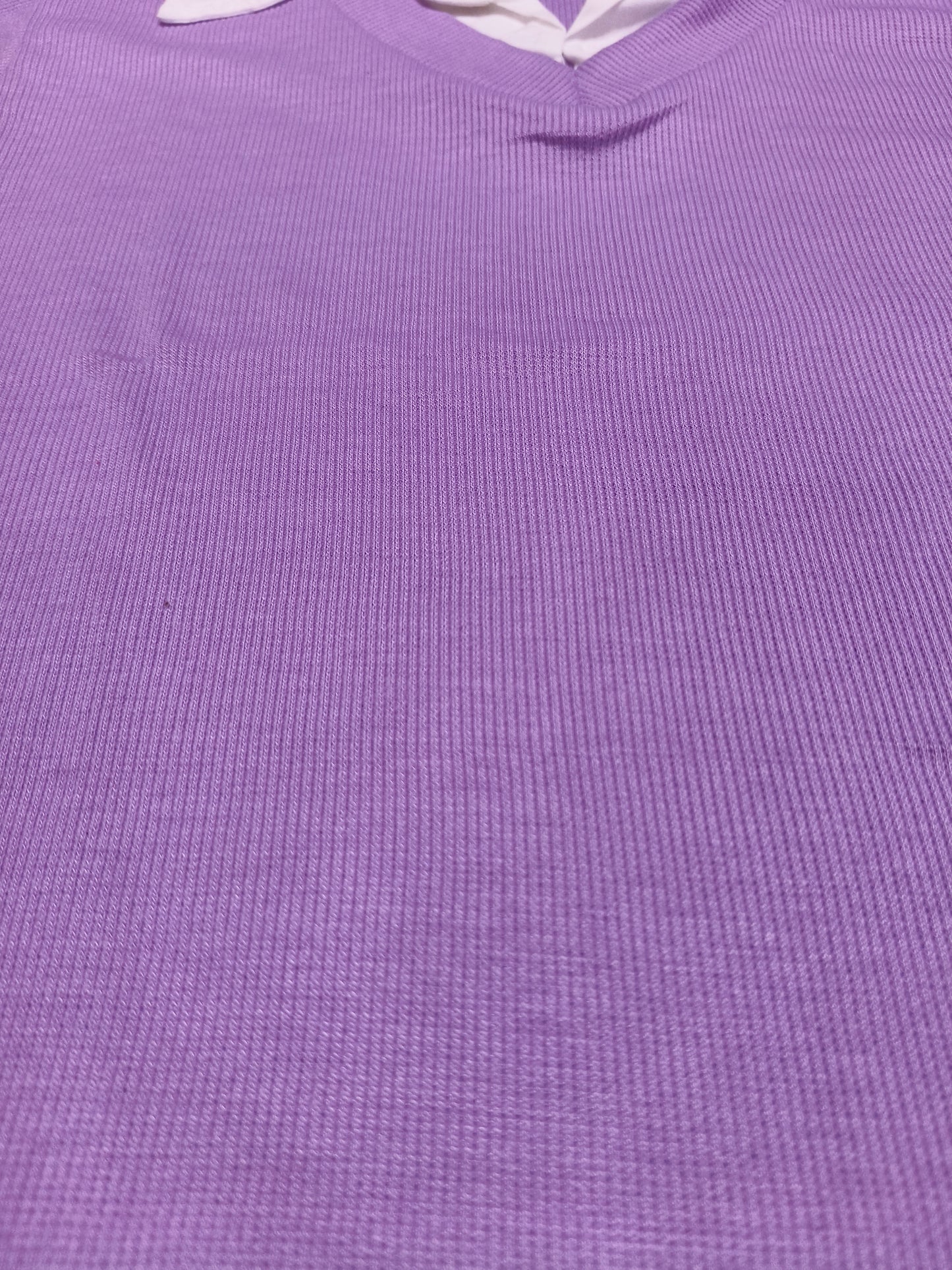 Lavender Ribbed Knit Polo Collar Top for Women – Elegant V-Neck Slim Fit