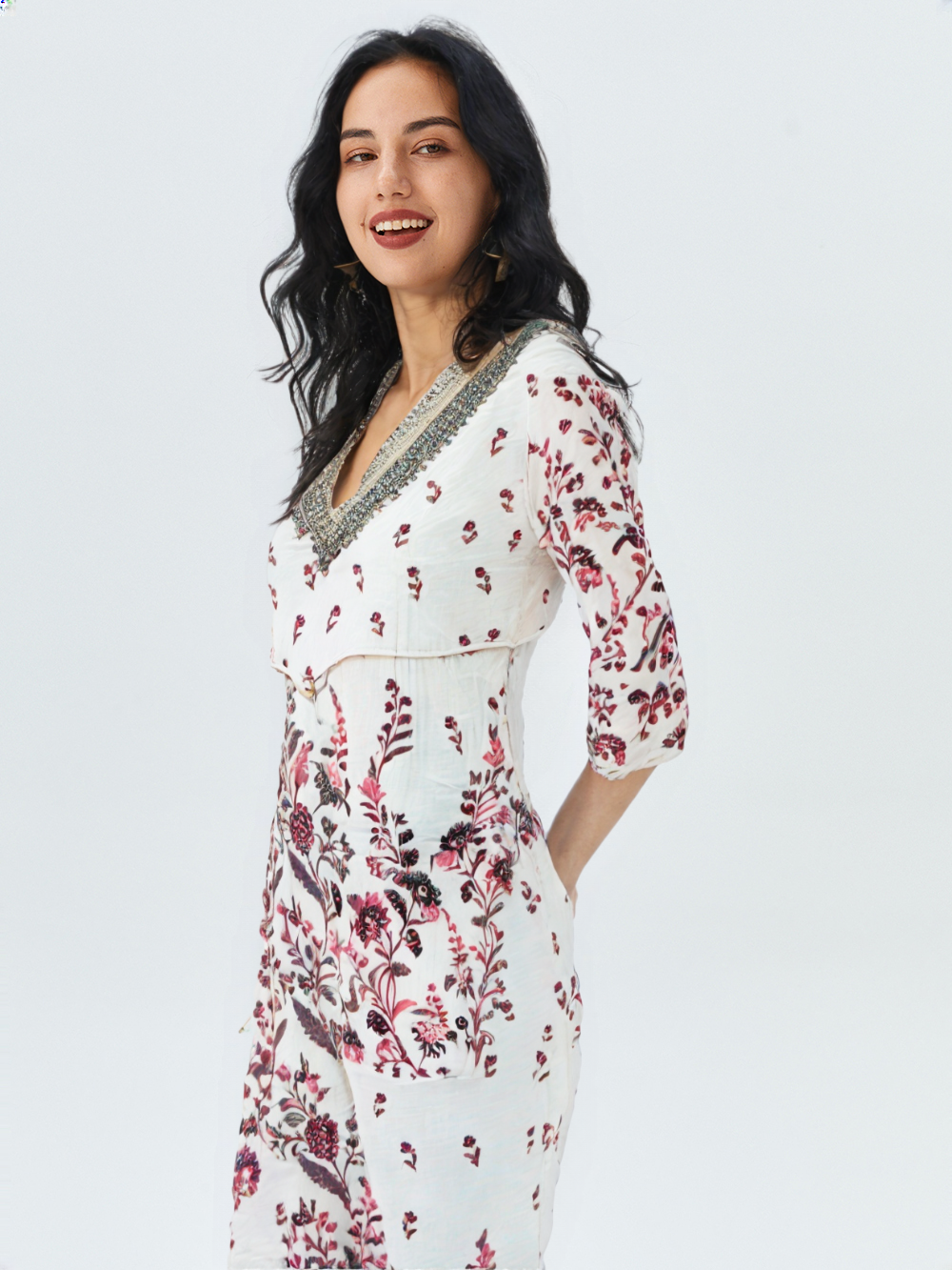 Elegant White Cotton Co-ord Set with Pink Floral Embroidery & Lace Neckline – Summer Ethnic Wear for Women