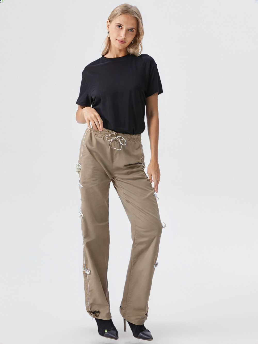 Stylish Olive green Bow String Track Pants – Relaxed Fit | Streetwear Casual for Women’s