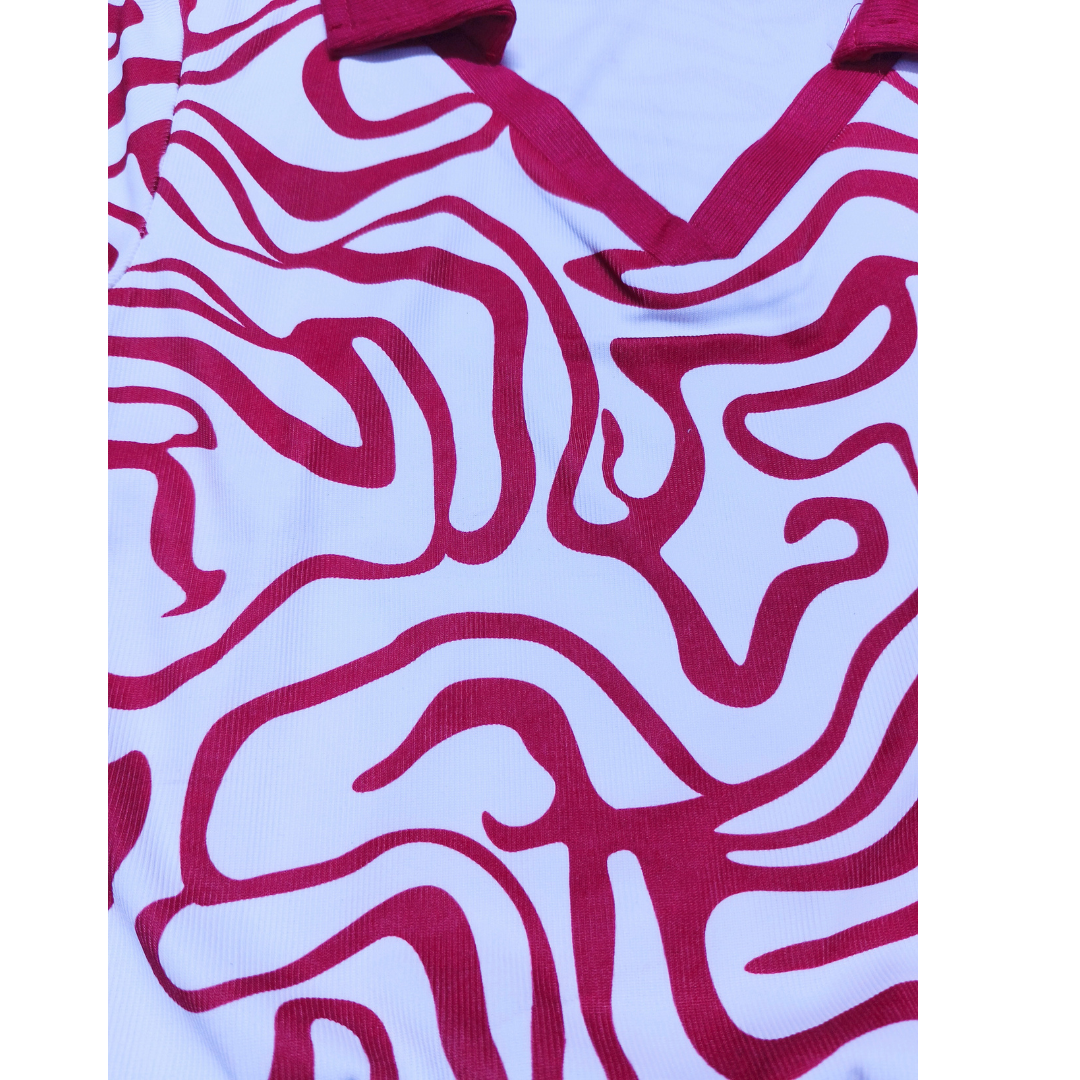 Pink & White Trendy Abstract Print Crop Polo Top for Women – Stylish Summer Half Sleeve T-Shirt