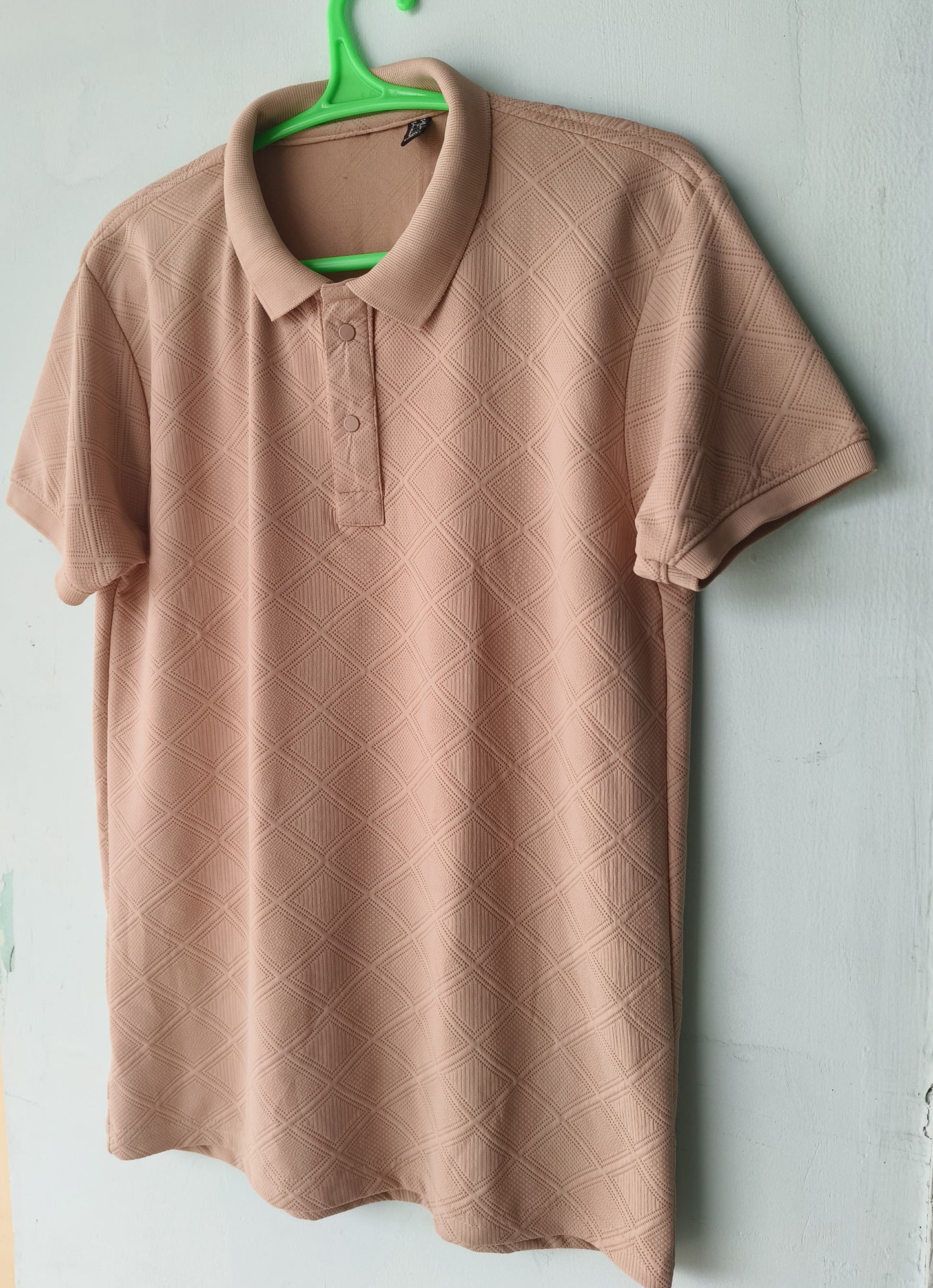 Beige Textured Polo TShirt for Men – Classic Diamond Pattern