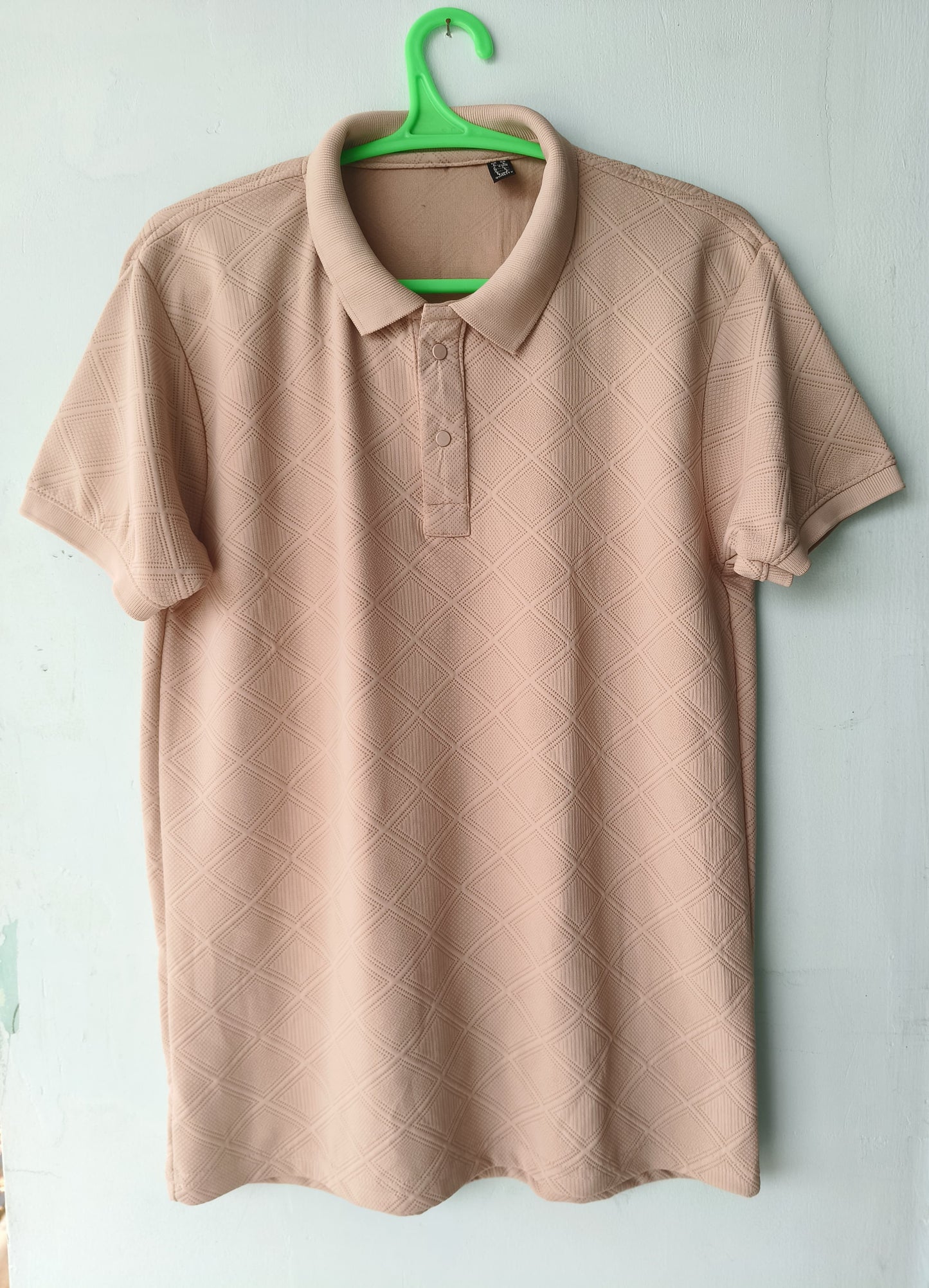 Beige Textured Polo TShirt for Men – Classic Diamond Pattern