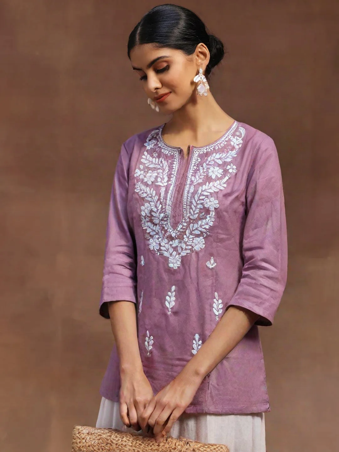 Mauve Cotton Short Chikan Kurti with White Floral Embroidery – Casual Ethnic Wear for Women