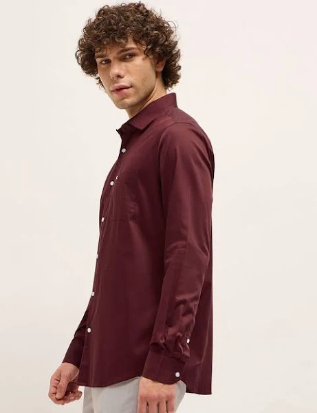 Men Tailored Fit Opaque Formal Shirt
