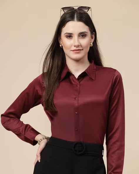 Women Regular Fit Spread Collar Shirt
