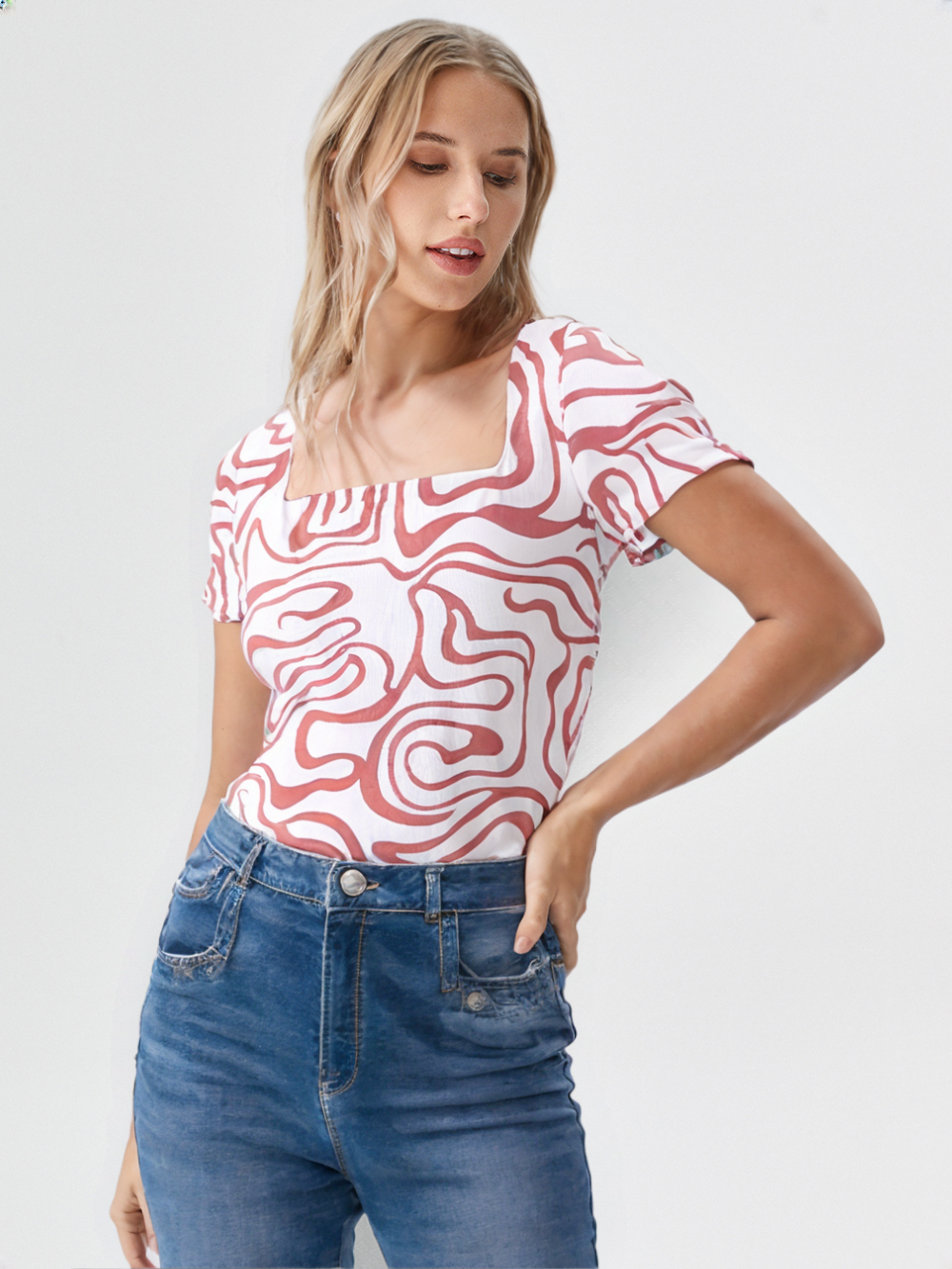 Abstract Pink Maze Print Women's Fitted Top – Square Neck | Casual Chic Style