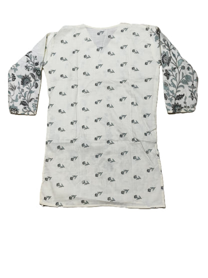 Elegant White & Grey Floral Cotton Co-Ord Set for Women – Lace Neck Design | Summer Casual Wear