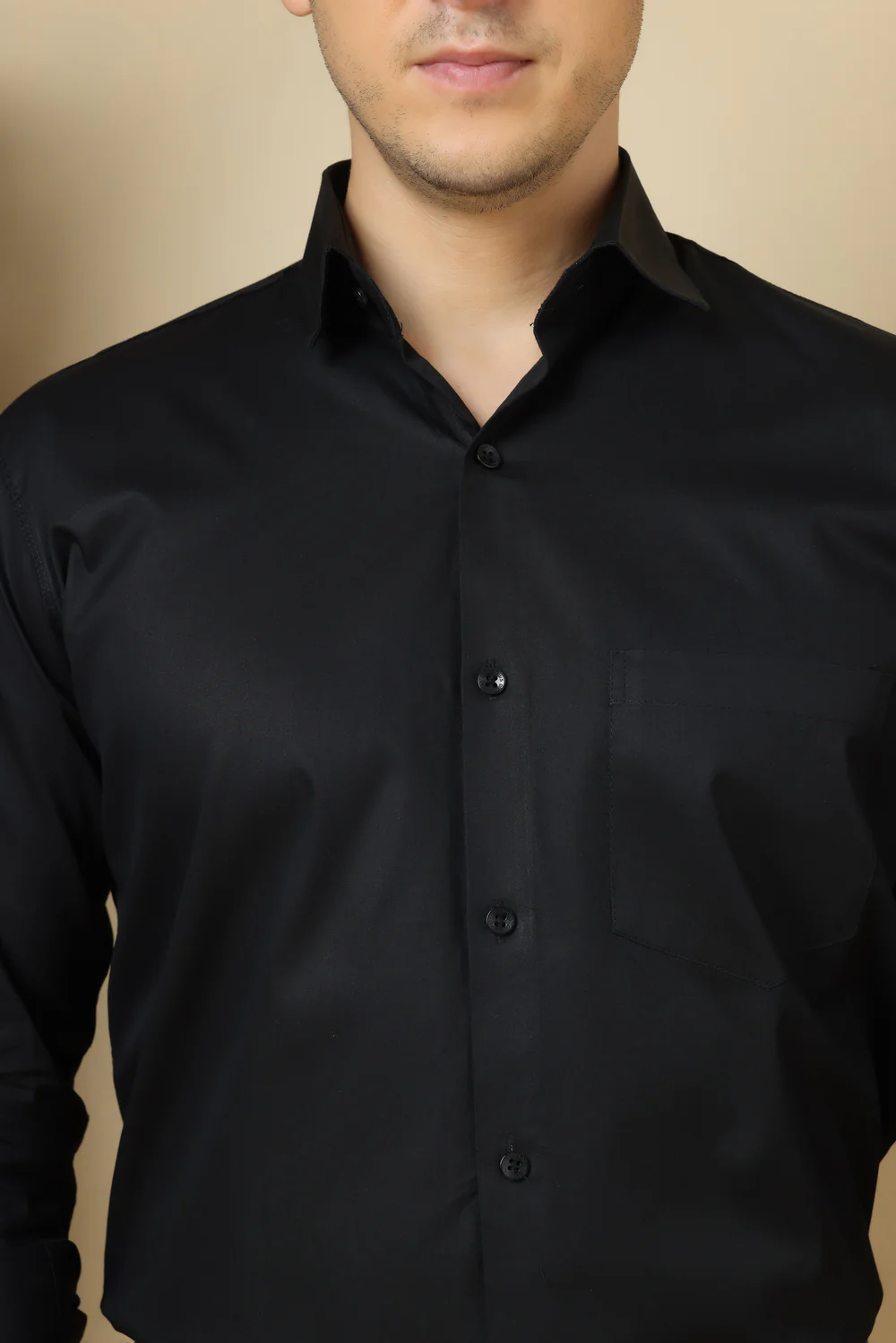 Formal black solid shirt for men
