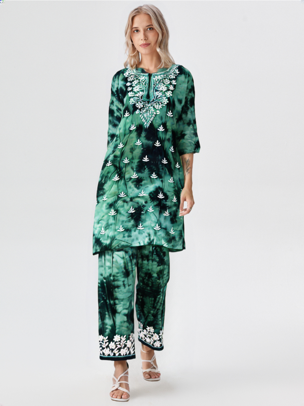 Elegant Green Tie-Dye Cotton Kurta Set with White Embroidery – Ethnic Wear for Women