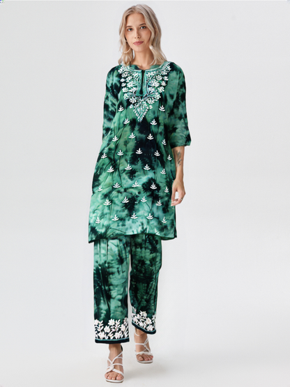 Elegant Green Tie-Dye Cotton Kurta Set with White Embroidery – Ethnic Wear for Women