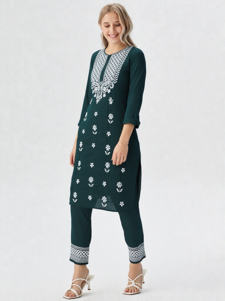 Elegant Dark Green Embroidered Cotton Kurta Set with Pants – Ethnic Wear for Women