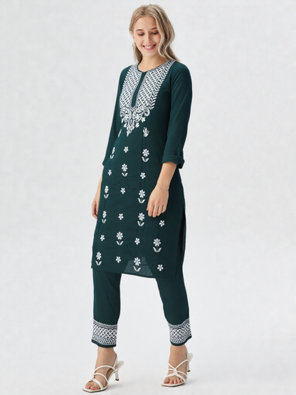 Elegant Dark Green Embroidered Cotton Kurta Set with Pants – Ethnic Wear for Women