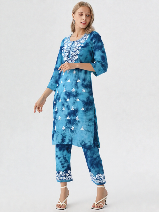 Women’s Blue Tie-Dye Cotton Kurta Set with White Embroidery – Stylish Ethnic Wear